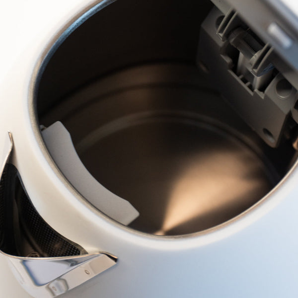 Open Box (#341) | Smeg Electric Tea Kettle, Matte White