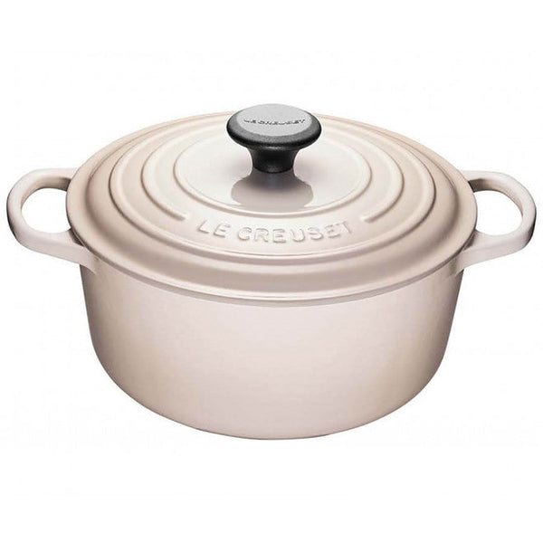 Le Creuset Signature Cast-Iron Round French Oven 6.7L - Meringue
