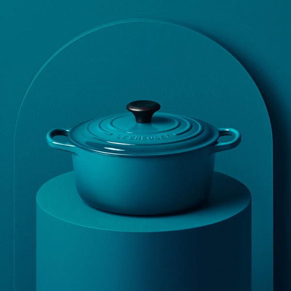 Le Creuset Signature Cast-Iron Round French Oven 5.3 L - Teal