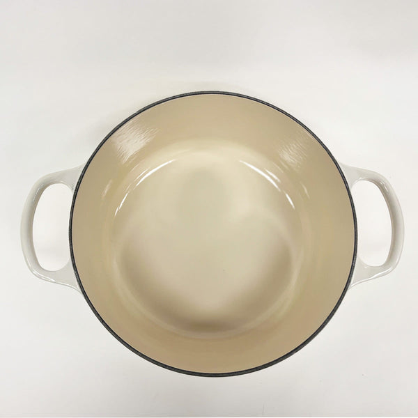 Open Box (#383) Le Creuset Signature Cast-Iron Round French Oven 5.3L - Meringue