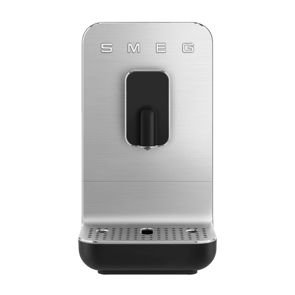 Smeg Super Automatic Espresso Machine with Hot Water - Matte Black