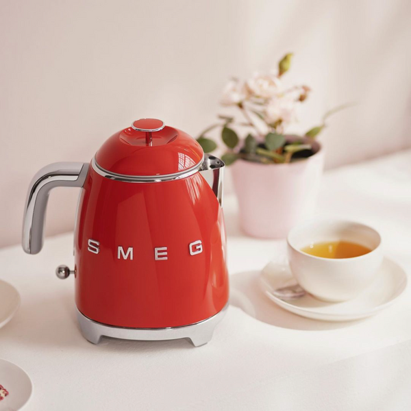 Smeg Mini Electric Kettle, Red  #KLF05RDUS